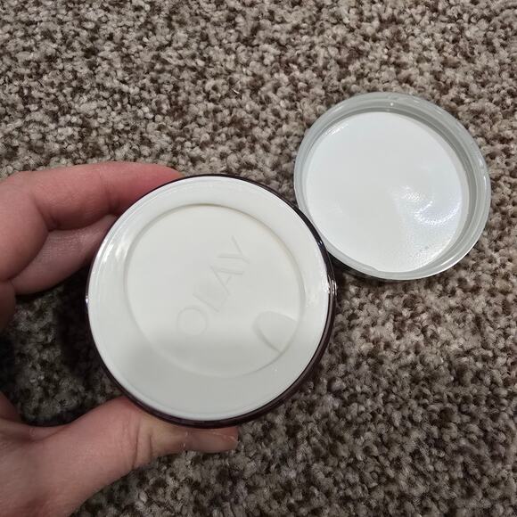 NEW Olay Pro Advanced Regenerist Complex Hydrating Moisturizer | 1.7oz - Picture 3 of 3